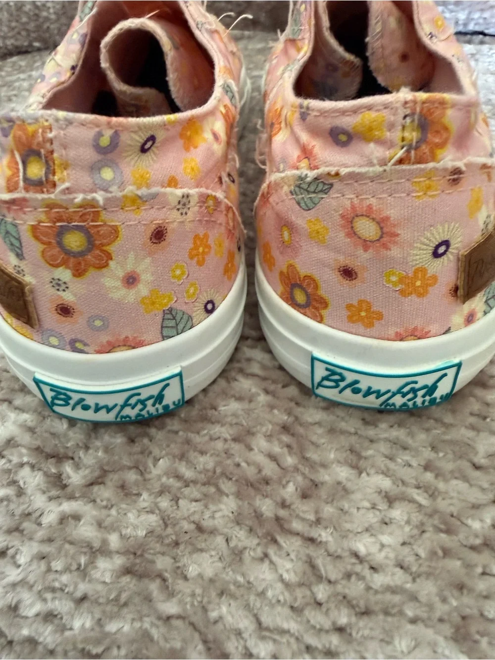 BLOWFISH MALIBU Women's Sneakers Size 8 Shoes Pink Floral Slip On Low Top Maura
